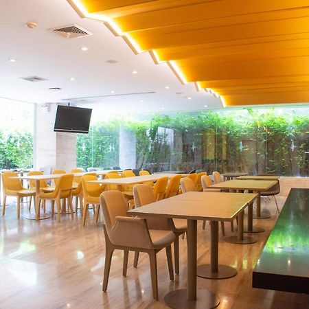 Tango Vibrant Living Hotel - Sha Extra Plus Bangkok Ngoại thất bức ảnh