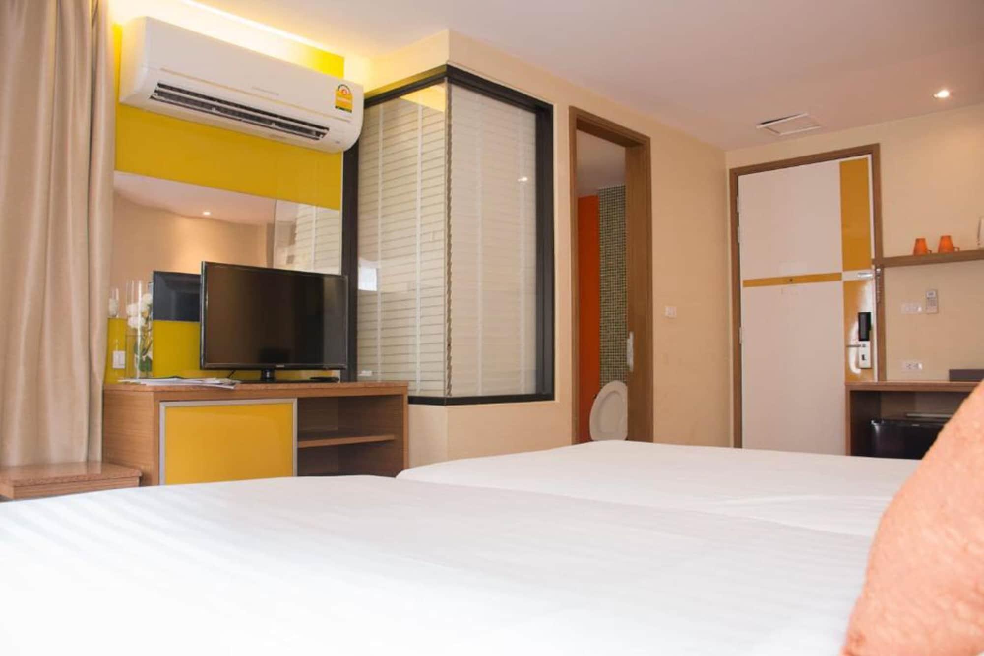 Tango Vibrant Living Hotel - Sha Extra Plus Bangkok Ngoại thất bức ảnh